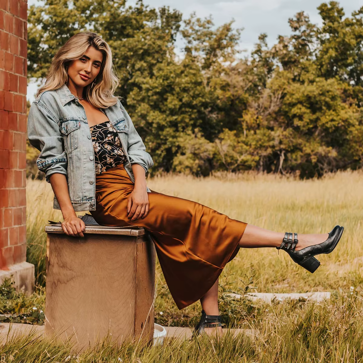 Women's Block Heel Ankle Boots – Closed Toe Multi-Buckle Strap